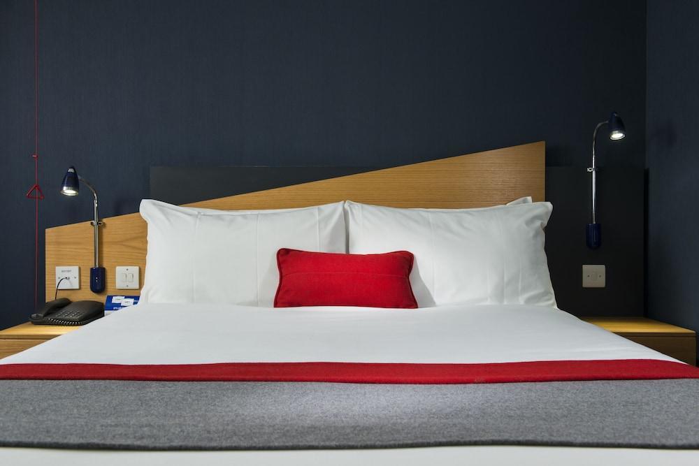 Holiday Inn Express Stoke-On-Trent By Ihg Eksteriør bilde