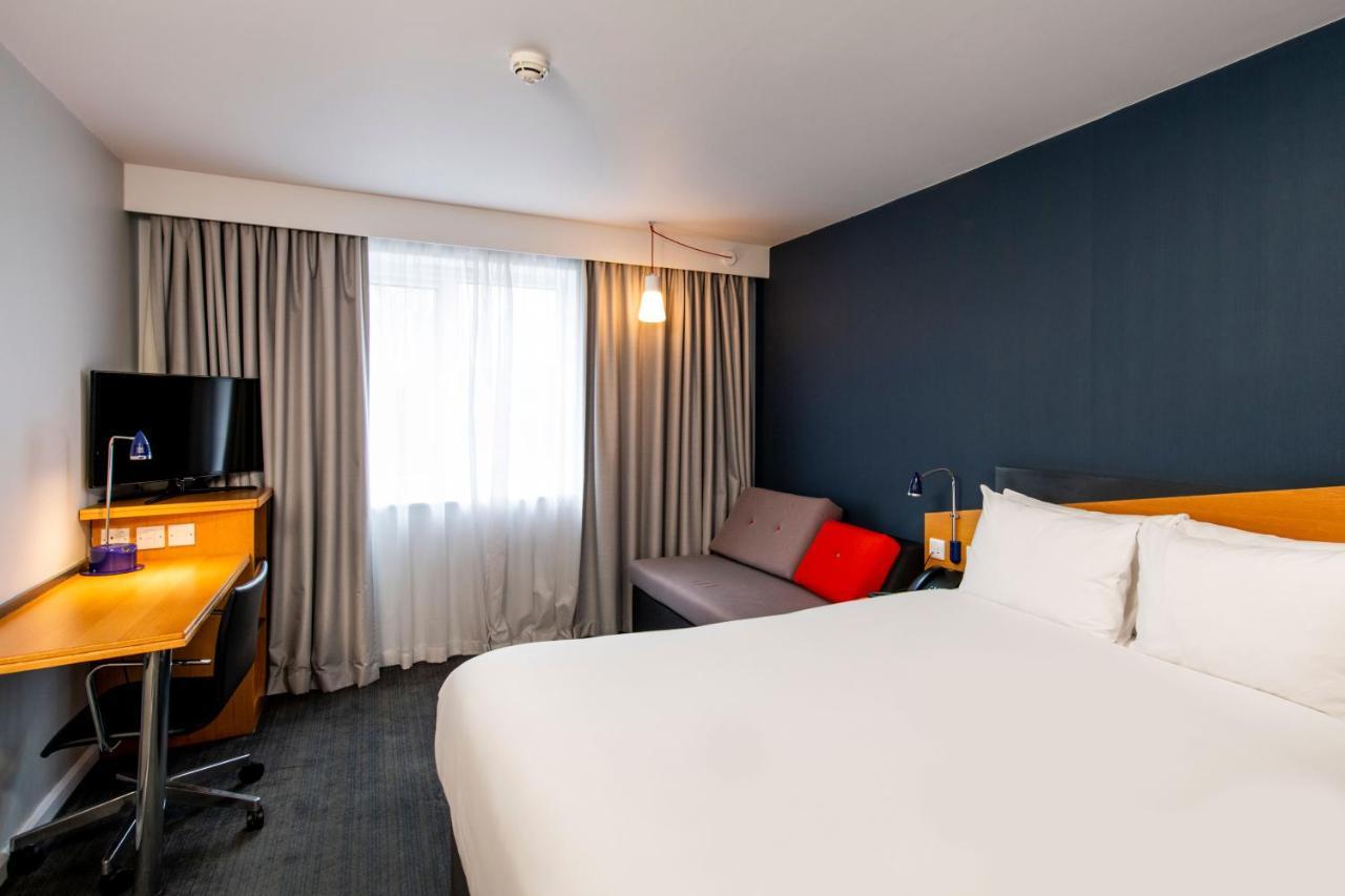Holiday Inn Express Stoke-On-Trent By Ihg Eksteriør bilde
