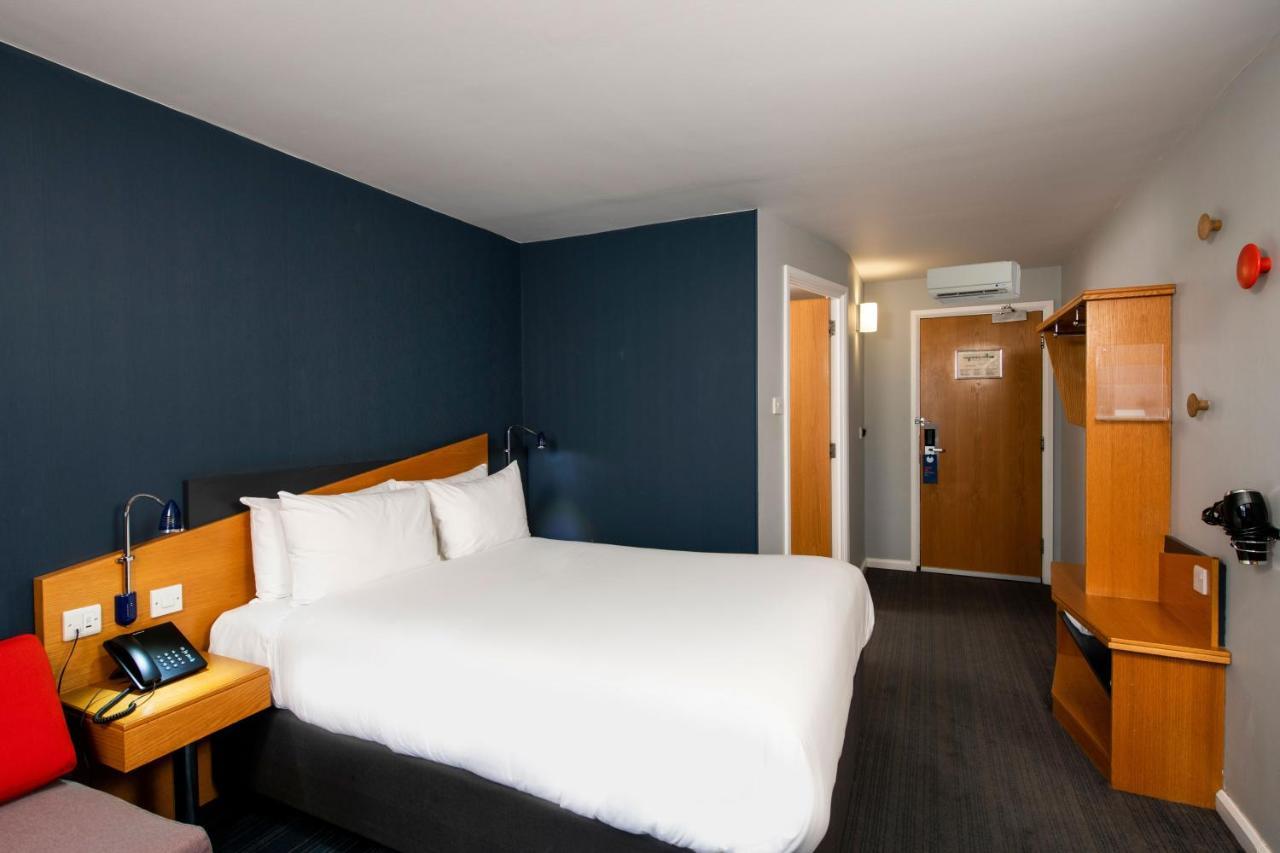 Holiday Inn Express Stoke-On-Trent By Ihg Eksteriør bilde