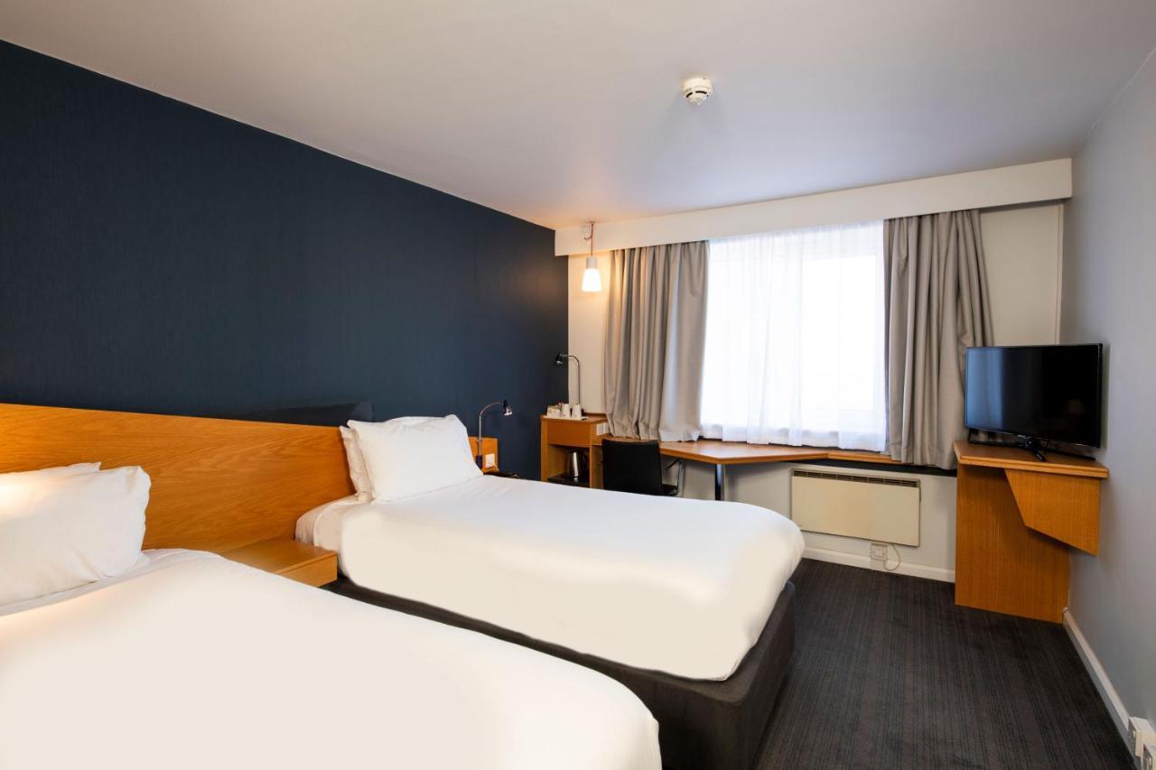 Holiday Inn Express Stoke-On-Trent By Ihg Eksteriør bilde
