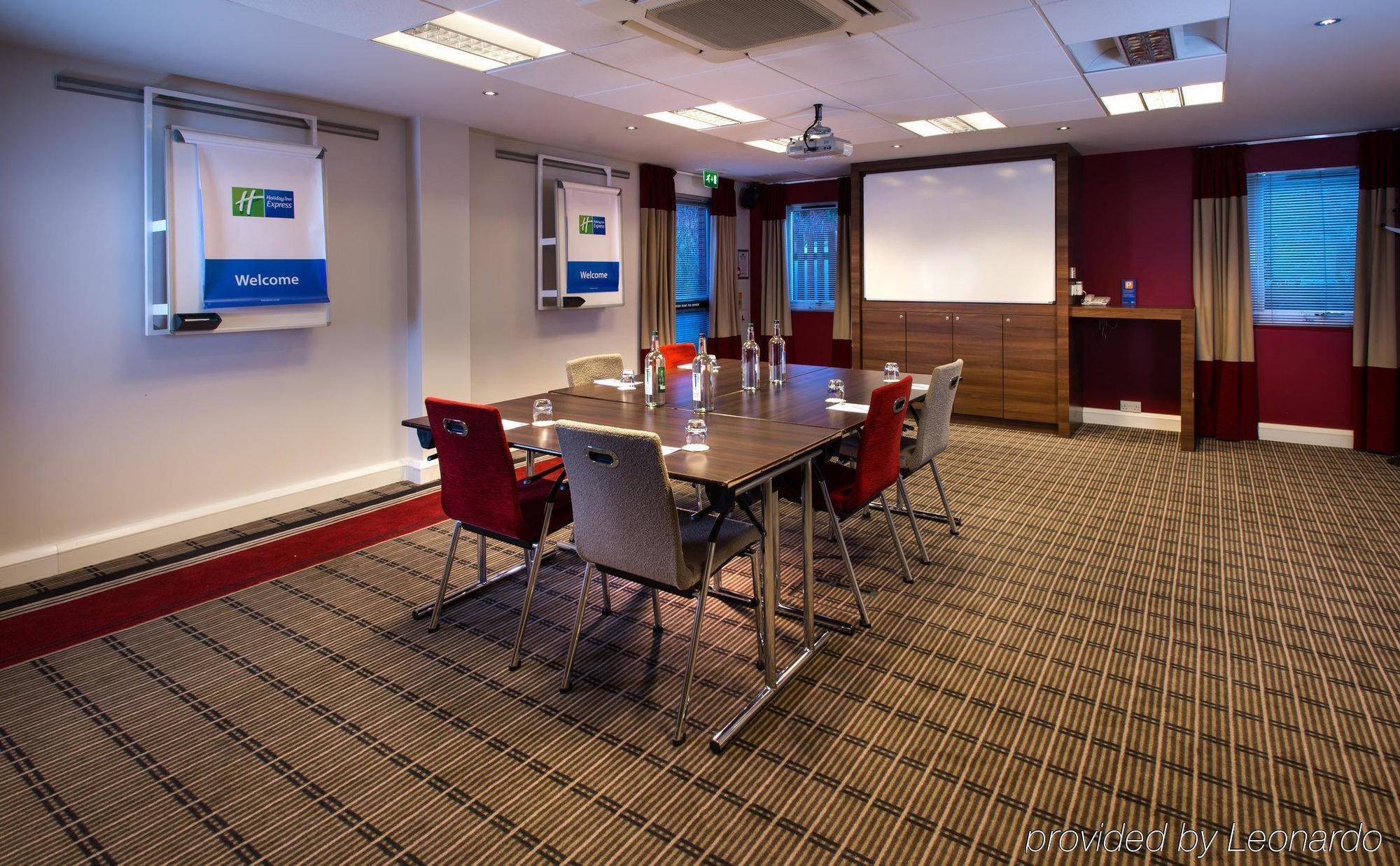 Holiday Inn Express Stoke-On-Trent By Ihg Eksteriør bilde