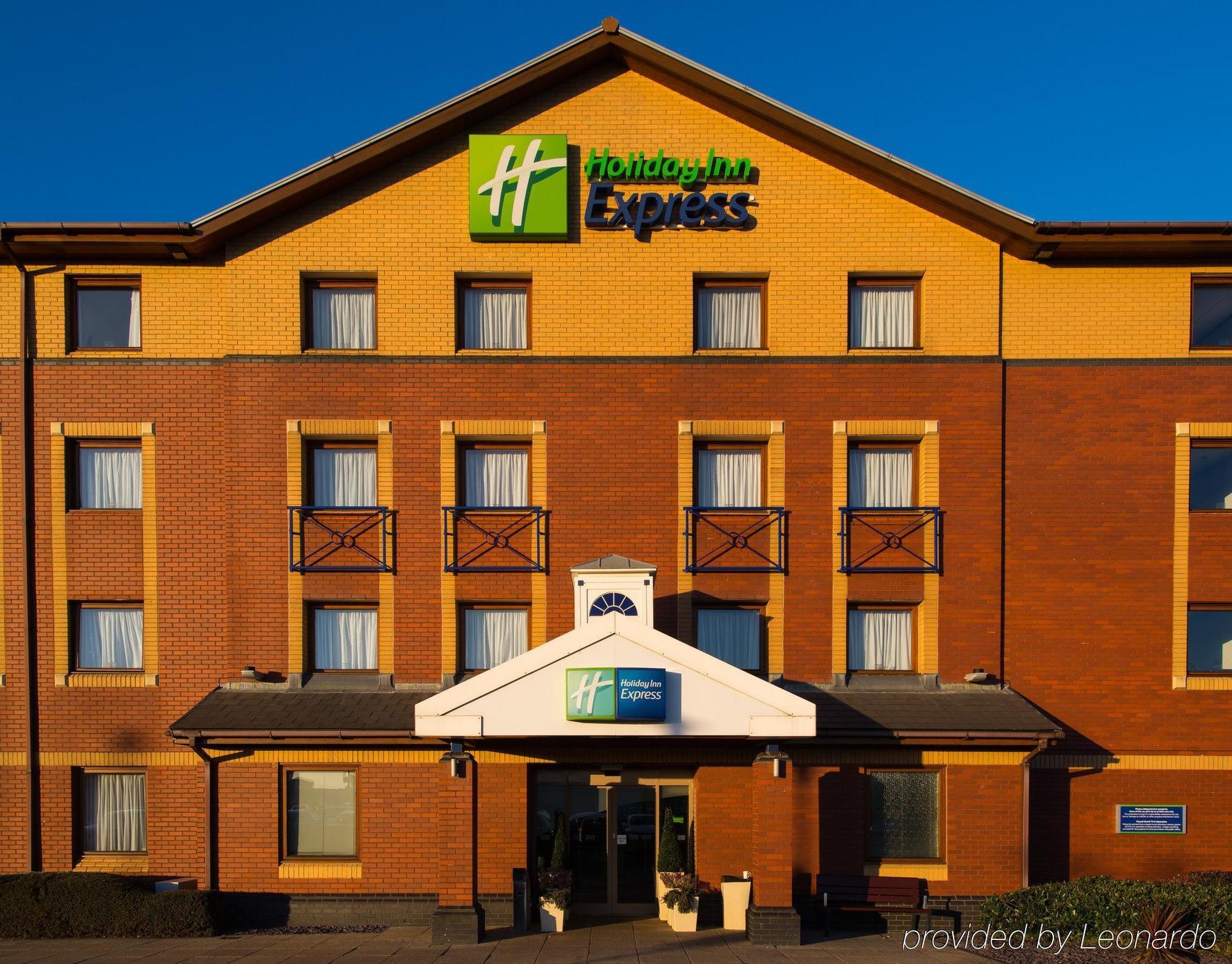 Holiday Inn Express Stoke-On-Trent By Ihg Eksteriør bilde