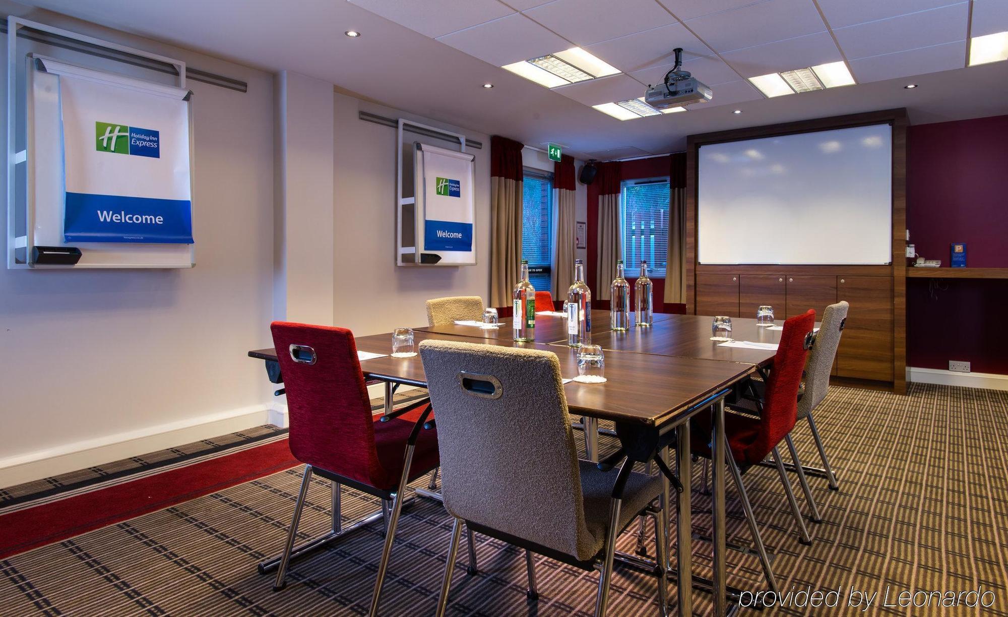 Holiday Inn Express Stoke-On-Trent By Ihg Eksteriør bilde