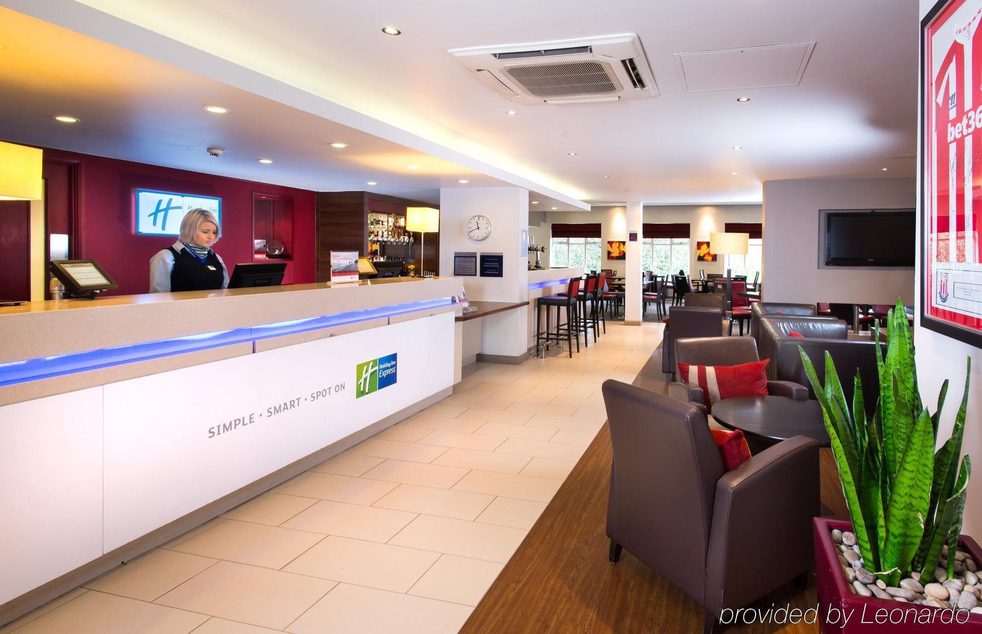 Holiday Inn Express Stoke-On-Trent, An Ihg Hotel Eksteriør bilde