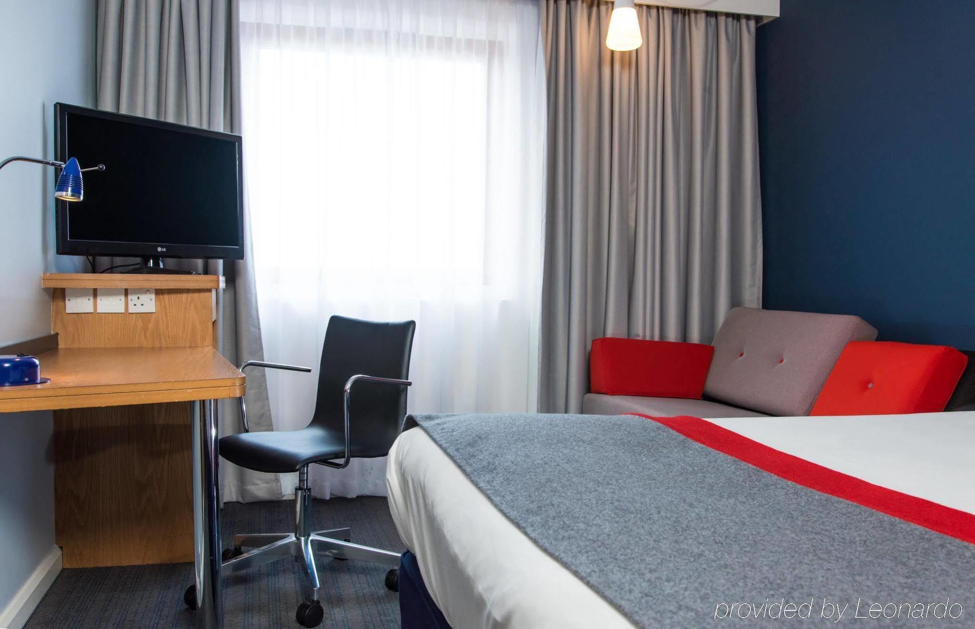 Holiday Inn Express Stoke-On-Trent By Ihg Eksteriør bilde