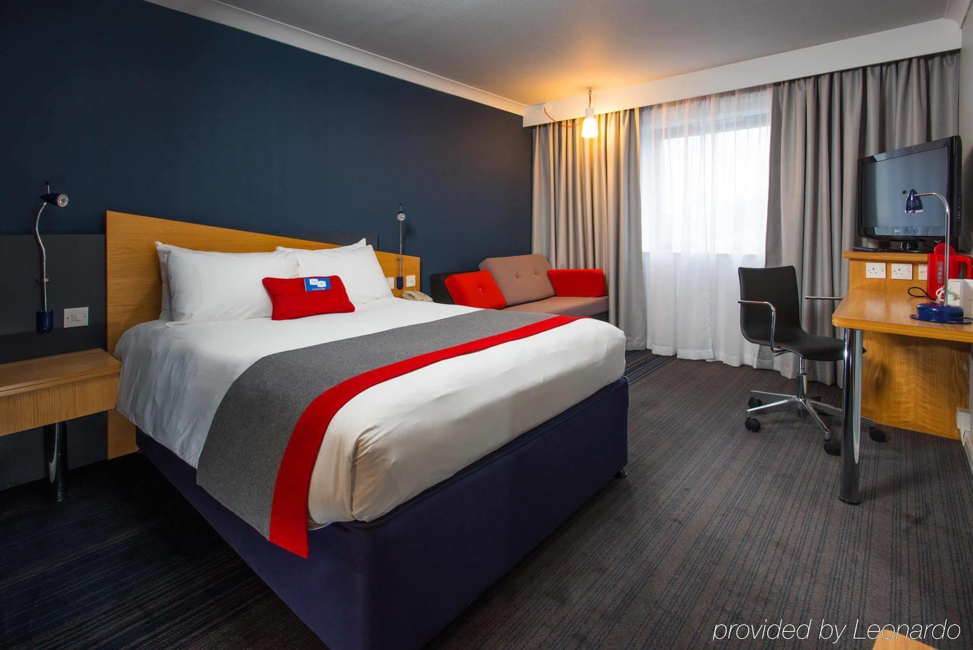 Holiday Inn Express Stoke-On-Trent By Ihg Eksteriør bilde